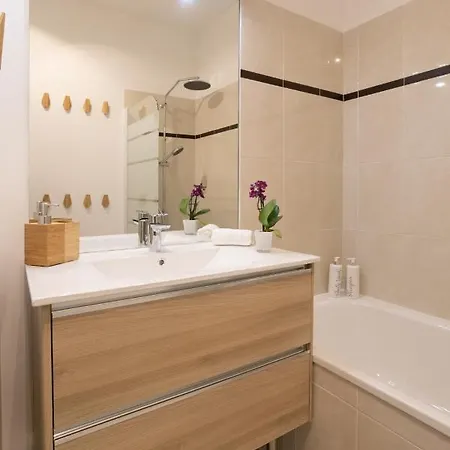 Lovely Cosy Terrace - 5 Min Disneyland Paris Apartment