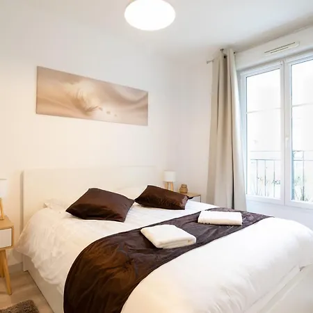 Апартаменты Lovely Cosy Terrace - 5 Min Disneyland Paris *